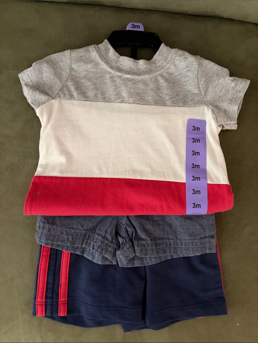 Toddler Colorblock Tee w/2 shorts in Gray, White & Red